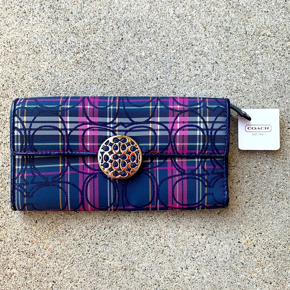 NWT Coach Wallet